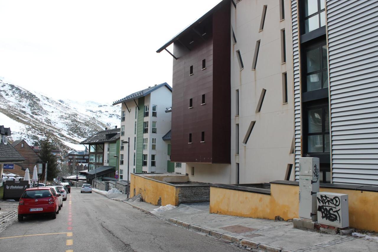 - Monte Oiz - 2/4 Pax + Parking Sierra Nevada